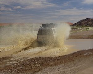 4x4-truck-640x480-58496341.jpeg