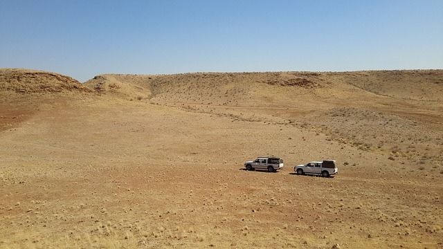 4x4-truck-640x480-93992250.jpeg