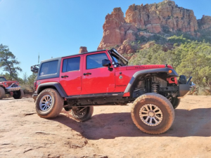 Revolutionize Truck Diagnosis: Top-Rated Shackles for Brownsville Fleet